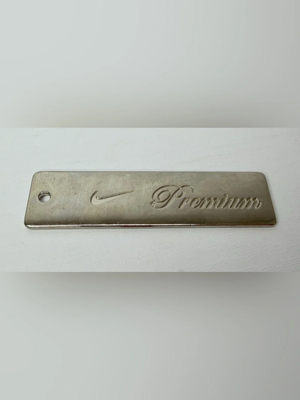 Vintage Nike Premium Metal Hang Tag Key Chain Ring Shoe Bag Charm